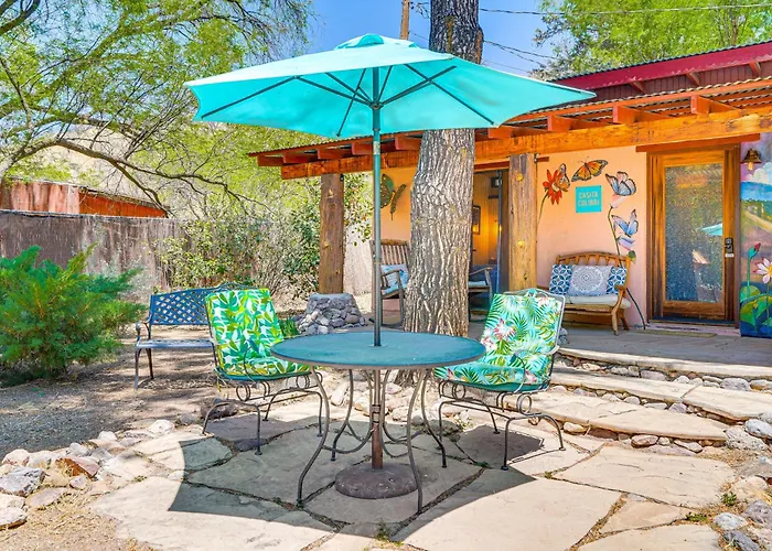 Casa Paloma Studio: Artsy & Airy W/ Hot Tub Access